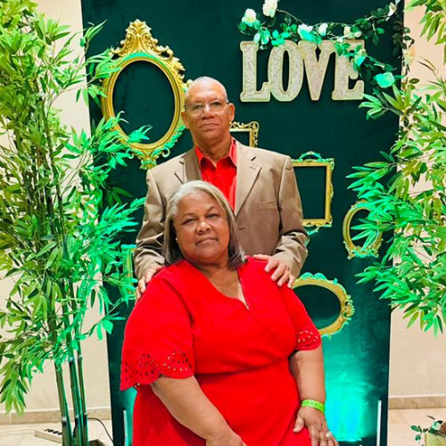 Jocelin Martinez de Gonzalez y Francisco Gonzalez